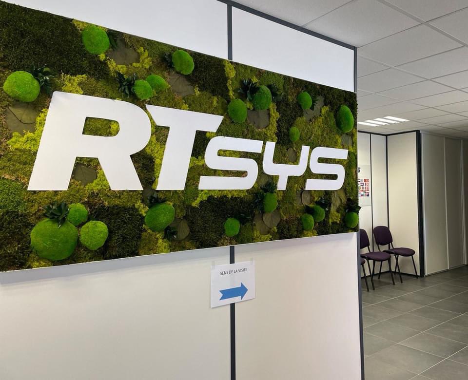 J_M_Jacques's tweet photo. Plus de 1️⃣0️⃣ ans après sa création, #RTSys a inauguré ses nouveaux locaux, plus adaptés à l'évolution de son activité, à Caudan.
🇫🇷 Acteur incontournable en matière d’acoustique sous-marine, RTSys contribue pleinement à la #souveraineté industrielle et technologique de la #France https://t.co/S3vDNs6WRV