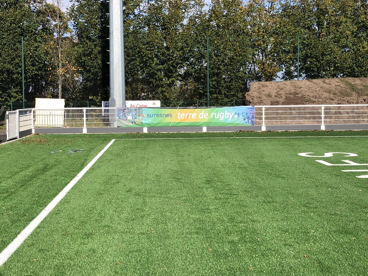 RCSuresnes's tweet photo. Un travail titanesque de la part de toutes les entreprises, de la ville et du club, pour vous accueillir ce week-end 💪💪🏿😁🥵
MERCIIIIIIII💚🖤
Il ne manque plus que vous!!😉
@villedesuresnes @FranceRugby @acturugby @LIFRugby https://t.co/Wzi3SEWiwi