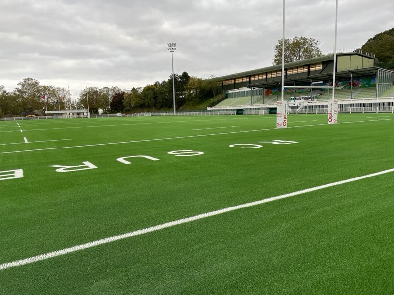 Un travail titanesque de la part de toutes les entreprises, de la ville et du club, pour vous accueillir ce week-end 💪💪🏿😁🥵
MERCIIIIIIII💚🖤
Il ne manque plus que vous!!😉
<a href="/villedesuresnes/">Ville de Suresnes</a> <a href="/FranceRugby/">France Rugby</a> <a href="/acturugby/">Actu Rugby</a> <a href="/LIFRugby/">Ligue IDF Rugby</a>