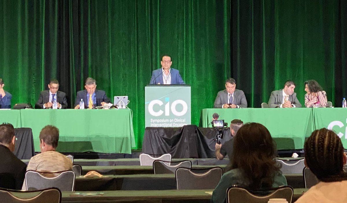 ahmed_kamel_ir's tweet photo. Great session #CIO21 on year end review of HCC and metastatic. Proud to present on metastatic disease and all the published data. @UTHouston_IR @UTHradiology @RodZvavanjanja @mms62786 @keithppereira @amdevane @SDhandMD @MihirPatelMD @BaptistHealthSF @ISETNews @CIOJournal https://t.co/XW1WDGAYFb