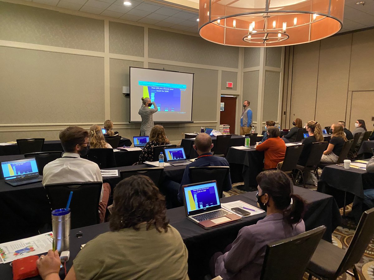 Thanks for everyone who came to our session on independent reading. What are great morning. @BSHSLib <a href="/4allirose/">Alli Rose</a> #pctela21