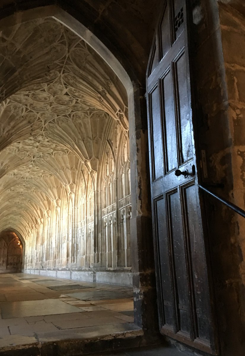 Past lives 
Finished around 1412 this glorious vaulted ceiling was once seen only by monks living working & meditating at Gloucs cathedral
The corridors echo to different footsteps today

#cloisters #Gloucestercathedral #medieval #MedievalArt #stonemasons #14thcentury