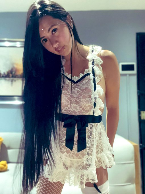 ahead or behind? 😜 https://t.co/MnNQ39e8Uv