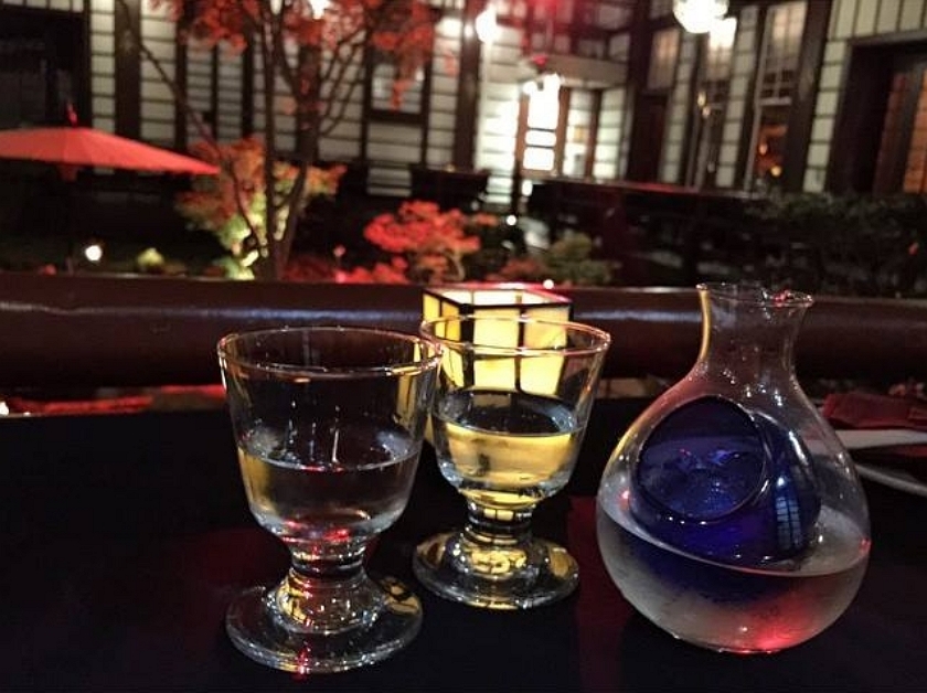 YamashiroLA's tweet photo. #FridayNight:#SakeNight =)) https://t.co/z9djmLk0Is