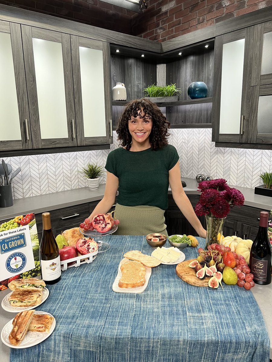 Jennifer Sweeney tweet media