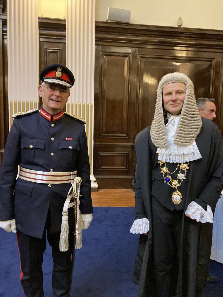 Delighted to attend the swearing in of HHJ John Thackray, QC, as the Hon. Recorder for the City of Kingston upon Hull and the East Riding of Yorkshire at the Guildhall, Hull - look forward to working together in the future #Hull #LordLieutenant #ERLieutenancy