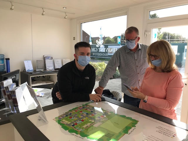 Another reservation at Harvest Grove ⭐  

Congratulations to Thomas who has reserved his first home, we can't wait to welcome you to #Featherstone! 🏡

Discover what Harvest Grove has to offer ➡️ bit.ly/2XWVWIF