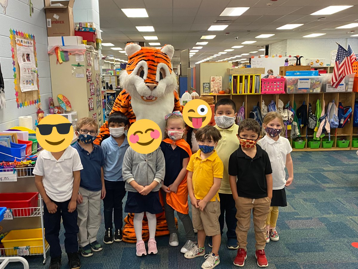 Surprise visit from Rocky the Tiger!!