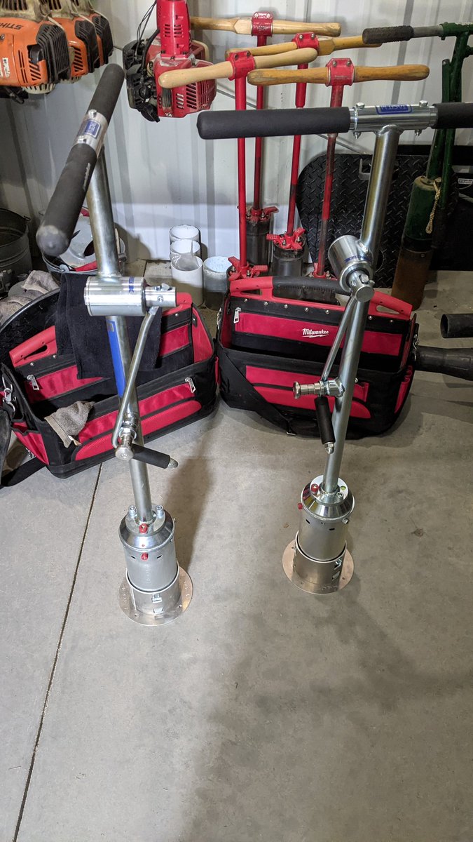 TSwansiger's tweet photo. New toys mean no learner's @DormieClub https://t.co/V9rVsSP7kT