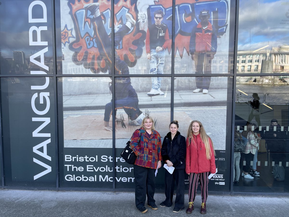 PeterWebbSocial's tweet photo. More #UWEBristolsociology students from #peterwebbsocial ‘s sociology of culture 3rd year module visiting #Vanguardexhibition. #UWEBristol #UWESociologysociety https://t.co/PUsnjJtSYT