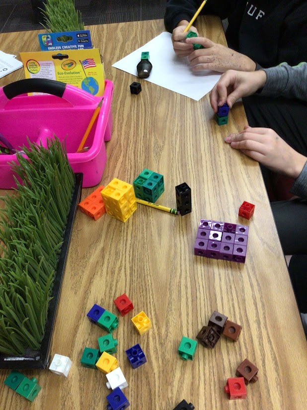 alpBryan's tweet photo. 5th graders have been exploring volume through shipping logistics. How can we place many small boxes within a large box with the least wasted space?
#unitEDidaho https://t.co/hAQfUVE4sz