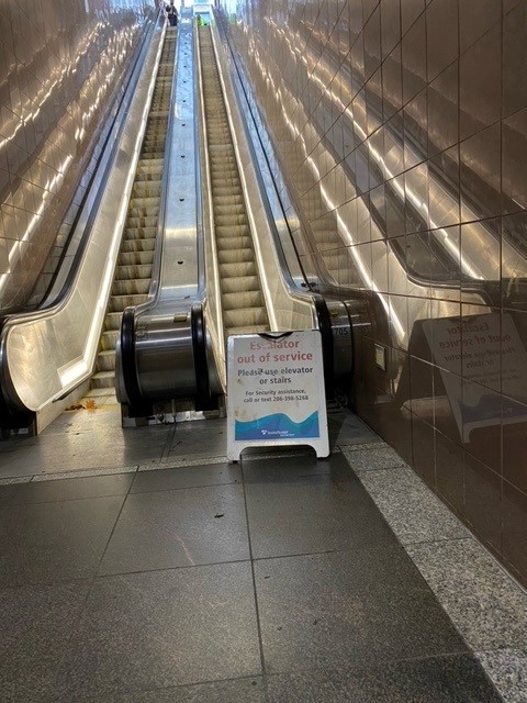 CMTammyMorales's tweet photo. Transferred to the #LinkLightRail which came at 8:32. Made it to Pioneer Square where I found this.. at least the elevator was working. I took the stairs. 3/5 https://t.co/gIQpp76I0Z