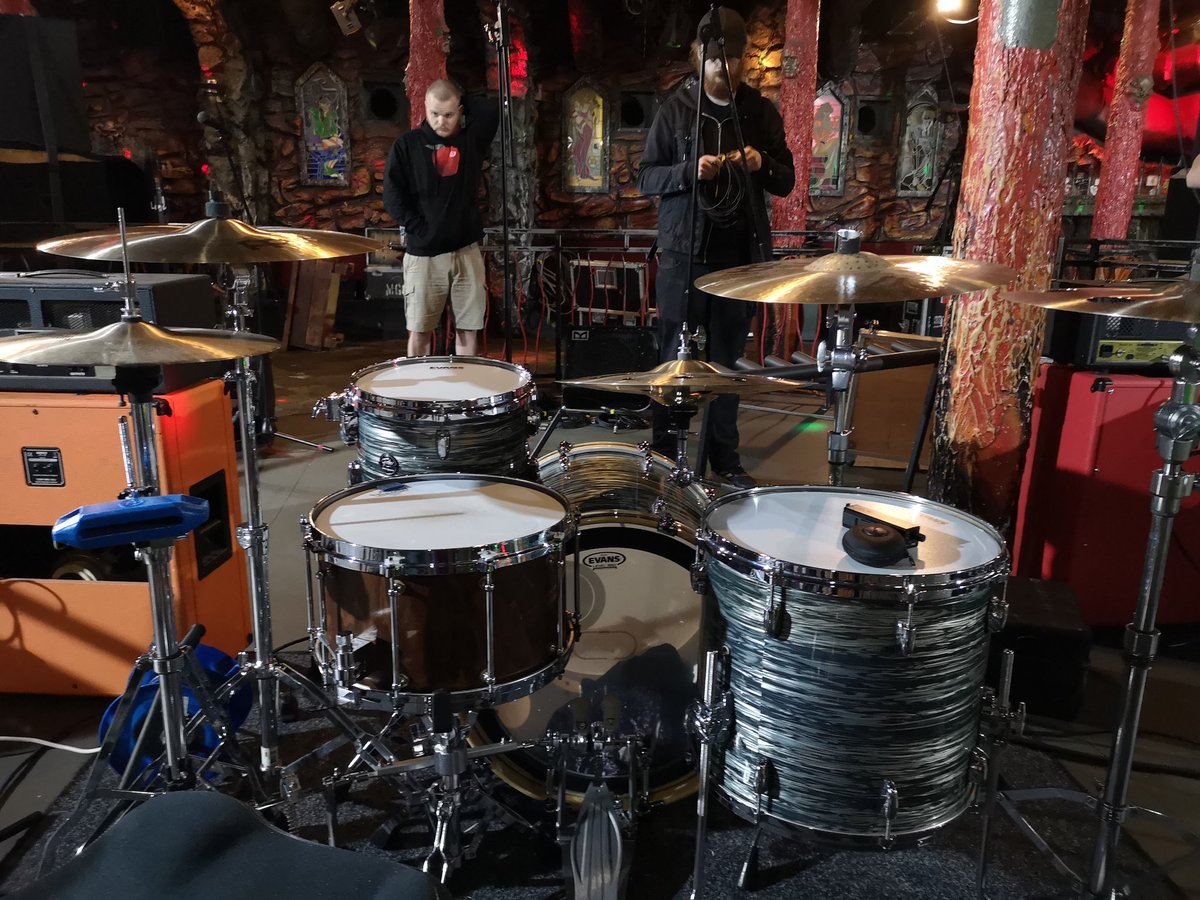 GregDCDrums's tweet photo. @alphamaleTparty Infinity Stare tour begins tonight in that there Manchester!! 

@HovlandDrums #amtp #mildbronchitis https://t.co/3ouxauHcWz