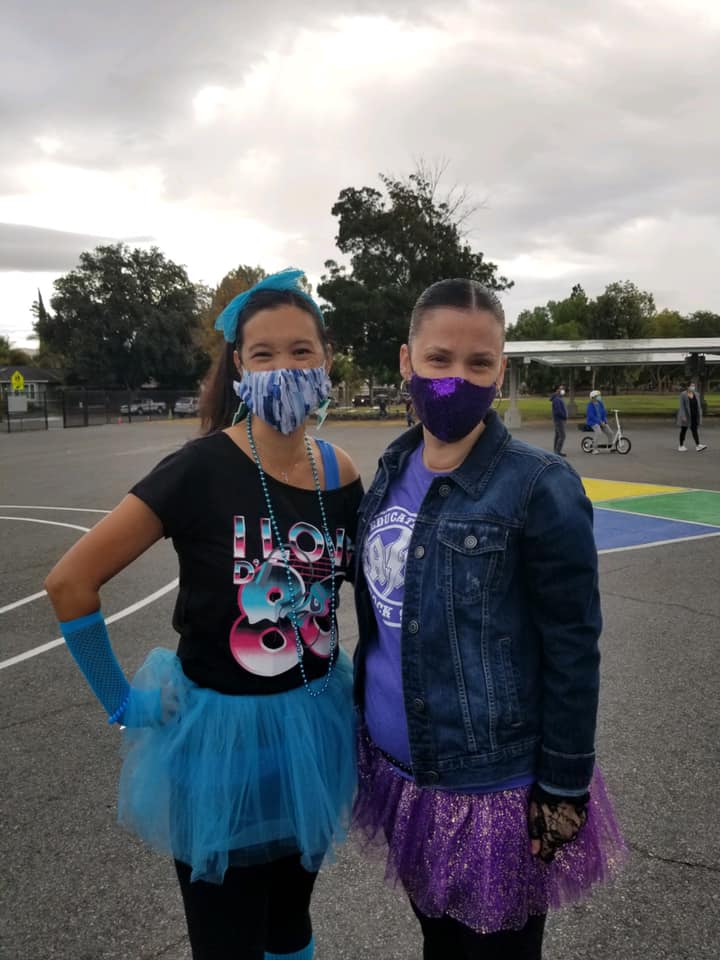 OakGroveSD's tweet photo. Sakamoto and Oak Ridge were rocking out yesterday for ROCK YOUR SCHOOL Day! #RockYourSchoolDay #rocknroll #advancingOGSD https://t.co/gNkcjjhIoI