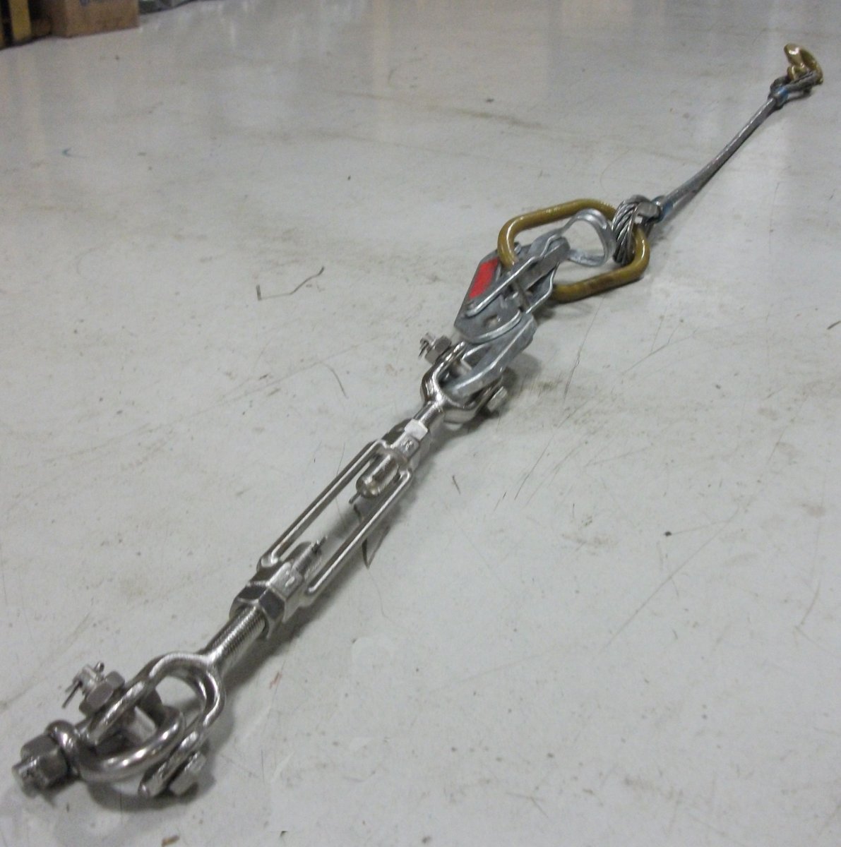 cableindoem's tweet photo. Custom Forward and Aft Lashing Assemblies for a customer's Sailboat. Do you need rigging lines for your sailboat? We custom make them to your specifications. For more information, please contact our Fabrication Specialists at CustomCable@CableInd.com.
#RiggingLines #WireRope https://t.co/bN8r0LdcCz