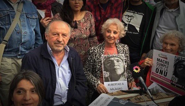 Gracias, compañera, por plantar Memoria en cada uno de nosotros y por ser faro en la construcción de una Argentina más justa.

¡Felices 91, Estela! #FloreceIdentidad