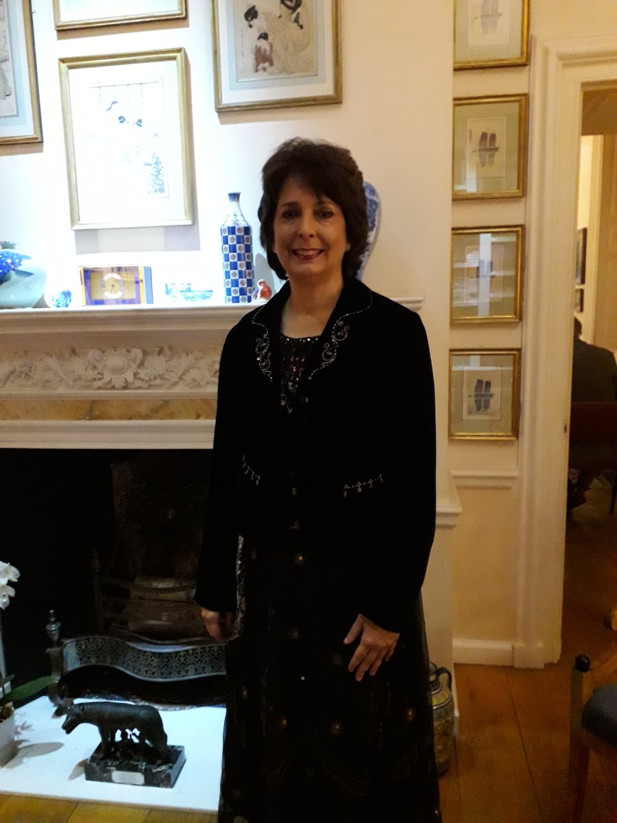 VENPIANISTA's tweet photo. About to play! #Arundells @Arundells https://t.co/JRN6rrpAtZ