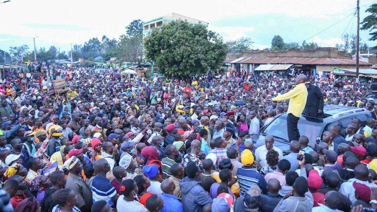 WilliamsRuto's tweet photo. The destiny of our country will be decided by Kenyans through their vote. Next year's election will accord them the opportunity to make their choice based on the agenda presented to them. Our agenda is the Bottom-Up Economic Development Model. https://t.co/WxVEE6cegd