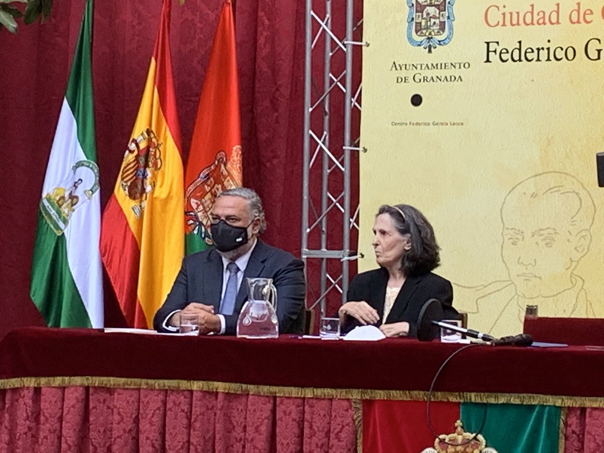 ALopez_Ortega's tweet photo. En estos momentos entrega del Premio García Lorca 2020 a Yolanda Pantin. https://t.co/PWBiJSmoPE
