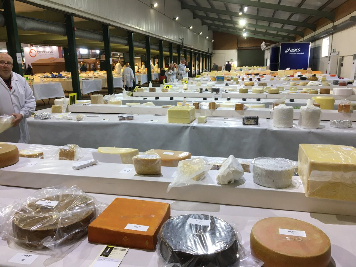 LLStaffordshire's tweet photo. Delighted to present Supreme Champion @iCheeseAwards held at Stafford County Showground for the first time this year. Congratulations to the makers of the more than 4,000 cheeses judged #ICDA2021 @lovecheeselive https://t.co/0iFwXjTPGQ
