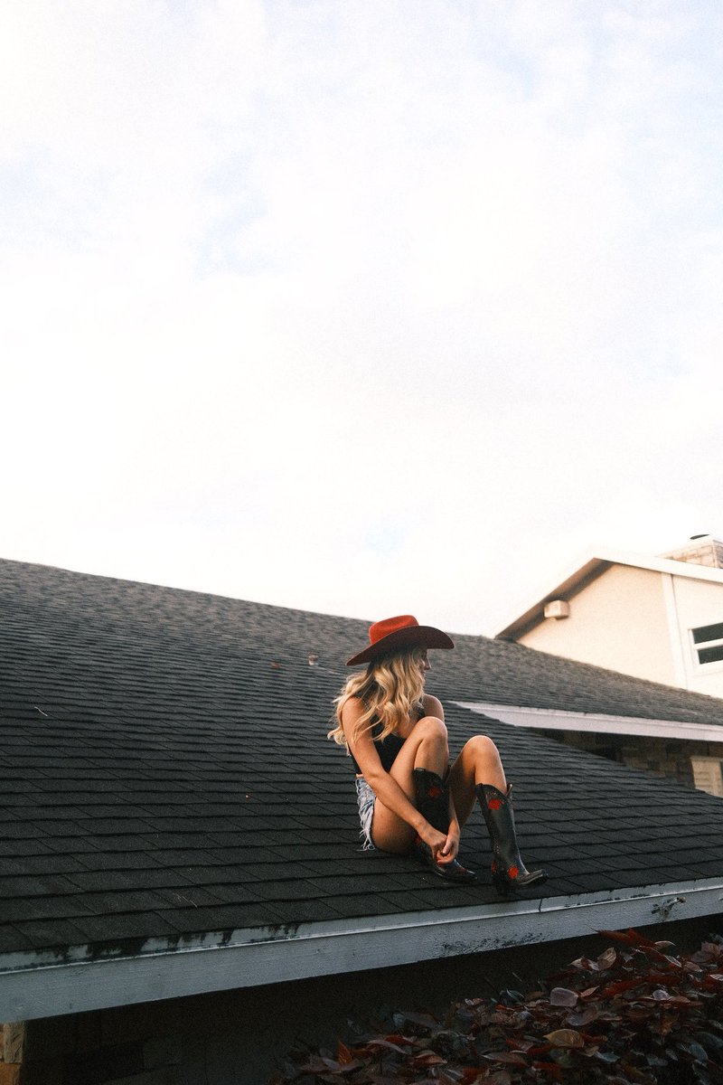 the hat deserved an encore 💃🏼