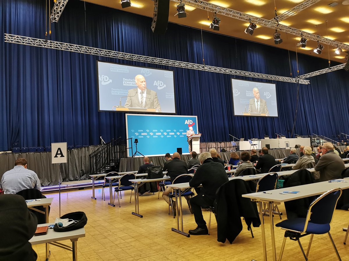 1. Tag Listenaufstellung Landtag NRW in Essen Grugahalle