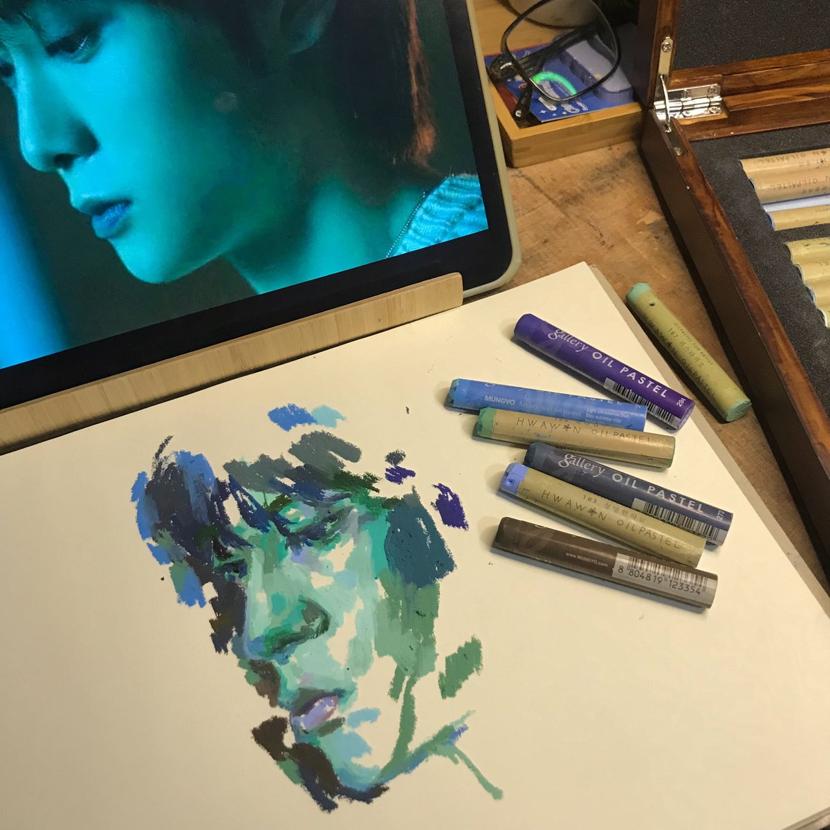 luisjerion_'s tweet image. ทุกคนลืมงานสีชอล์คเราไปรึยางงงง🥺