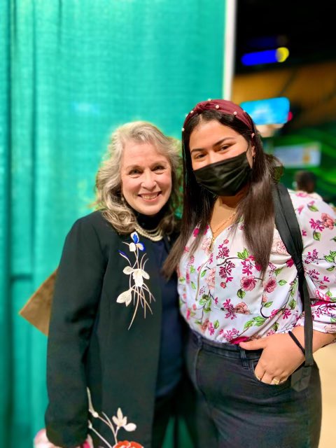 So inspired by the keynote speaker <a href="/MirtaMMartin/">Mirta Martin</a> <a href="/marianaaaahg18/">Mariana Hernandez</a> <a href="/GeorgeMasonU/">George Mason University</a> #Alcanza
