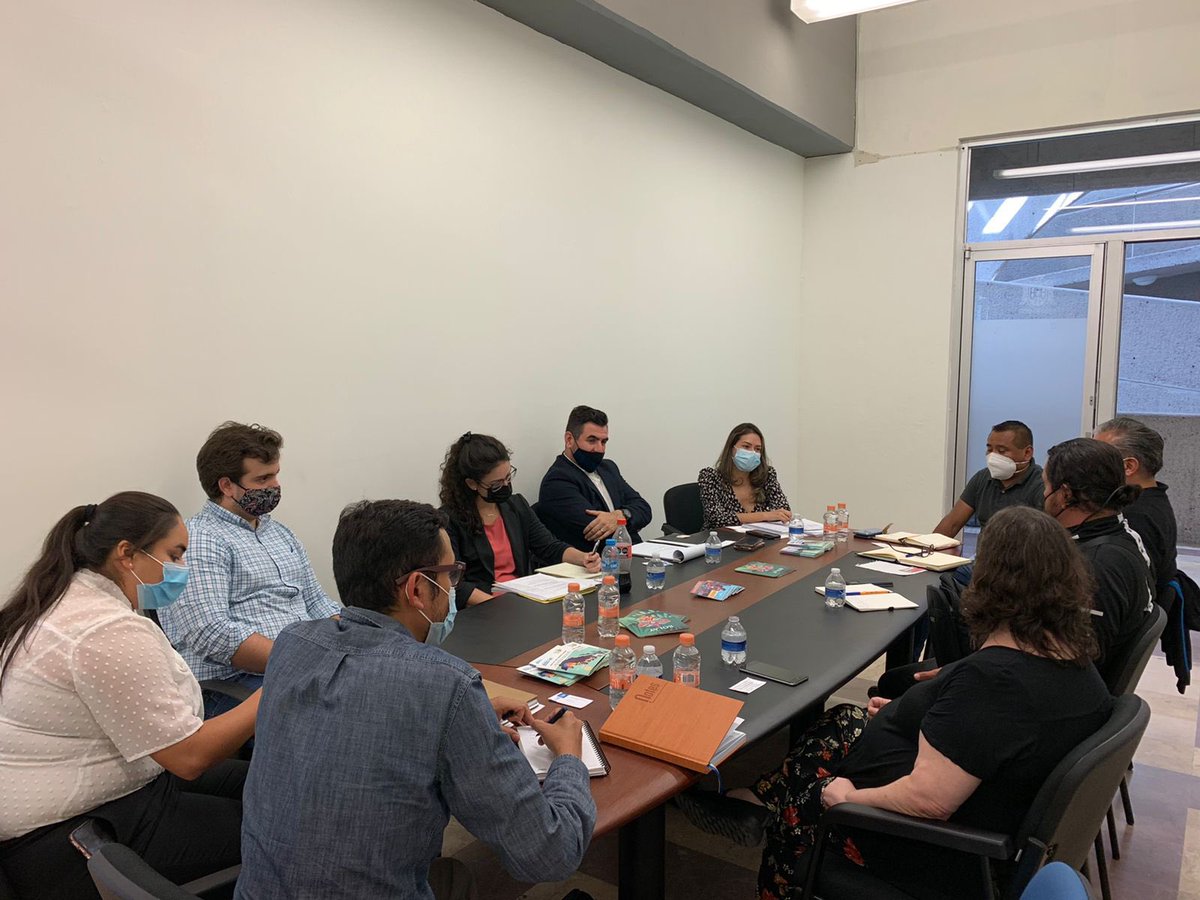 CLEUASLP's tweet photo. Participamos de un encuentro entre la Casa Obrera Potosina, el Sindicato Nacional de Trabajadores de @GeneralTire y del @CDMigrante Inc., y el agregado laboral del @USDOL, así como la agregada laboral del @USConsulateMTY sobre la experiencia de la reforma judicial laboral en SLP. https://t.co/Sgo3Om2Njq