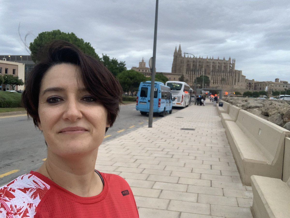 mariaj_morenom's tweet photo. Ahí va mi foto 🙌🙌🙌
#carreraporlaespondilitis #reumafit @SMurcianaReuma @CEADE_ https://t.co/SVyYPvcz6L