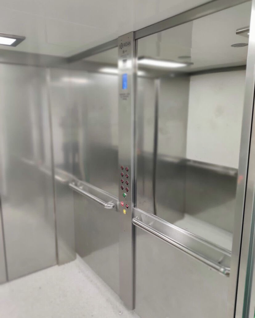 We are delighted to have installed 2 brand new #lifts at the University of Derby recently.

In partnership with Seddon #Construction Sheridan installed 2 x 1500kg Passenger/Goods lifts, complete with a universal mechanical package with <a href="/tvlc1971/">TVC</a> controllers