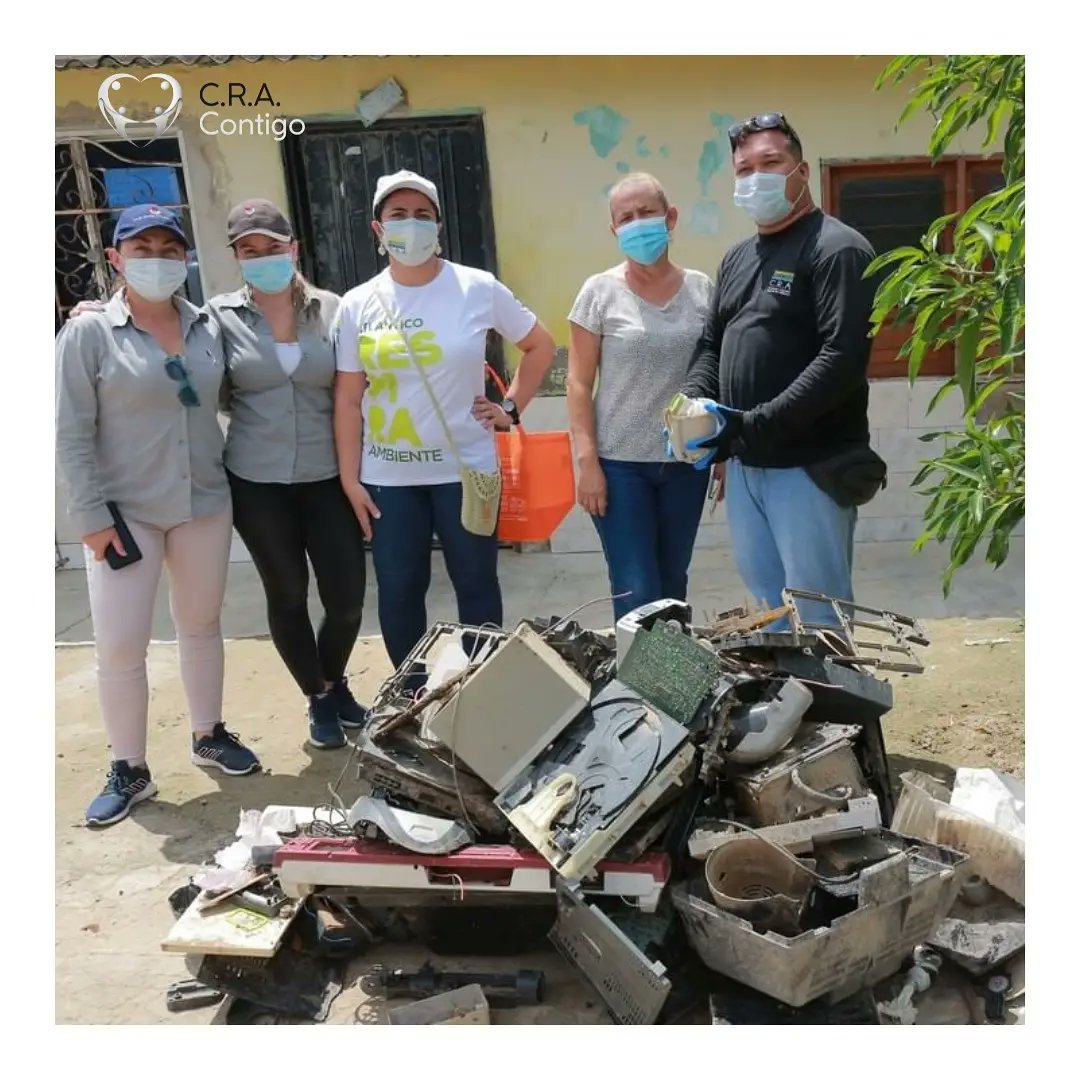 ¡Sabanalarga dijo SÍ, a la Recolección de Residuos Posconsumo! Con 850 kilos recogidos en residuos eléctricos y electrónicos💡🔋 finalizó  la actividad conjunta <a href="/crautonoma/">CRAUTONOMA</a> Lumina, Lewis Energía, LiTo, Fundación Puntos Verdes, Defensa Civil, Sena y Jóvenes de ambiente de la CRA..