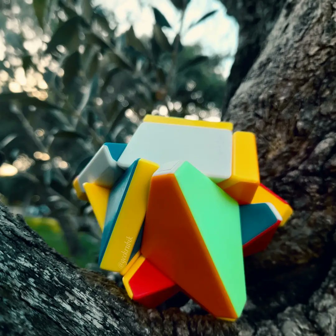 geekRubik tweet picture