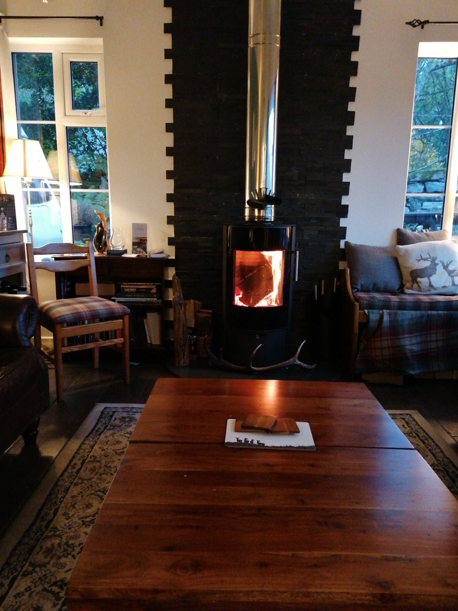 carronrestaura1's tweet photo. Relaxing log fire and dinner
#nc500 #IV54 #seafood https://t.co/z7xdPbihVV