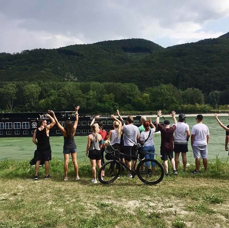 #fbf to this awesome group that biked along the Danube to meet #TheA at its next port 💪🚴‍♀️🚴‍♂️
#TravelforU 
📷 IG: flebelle