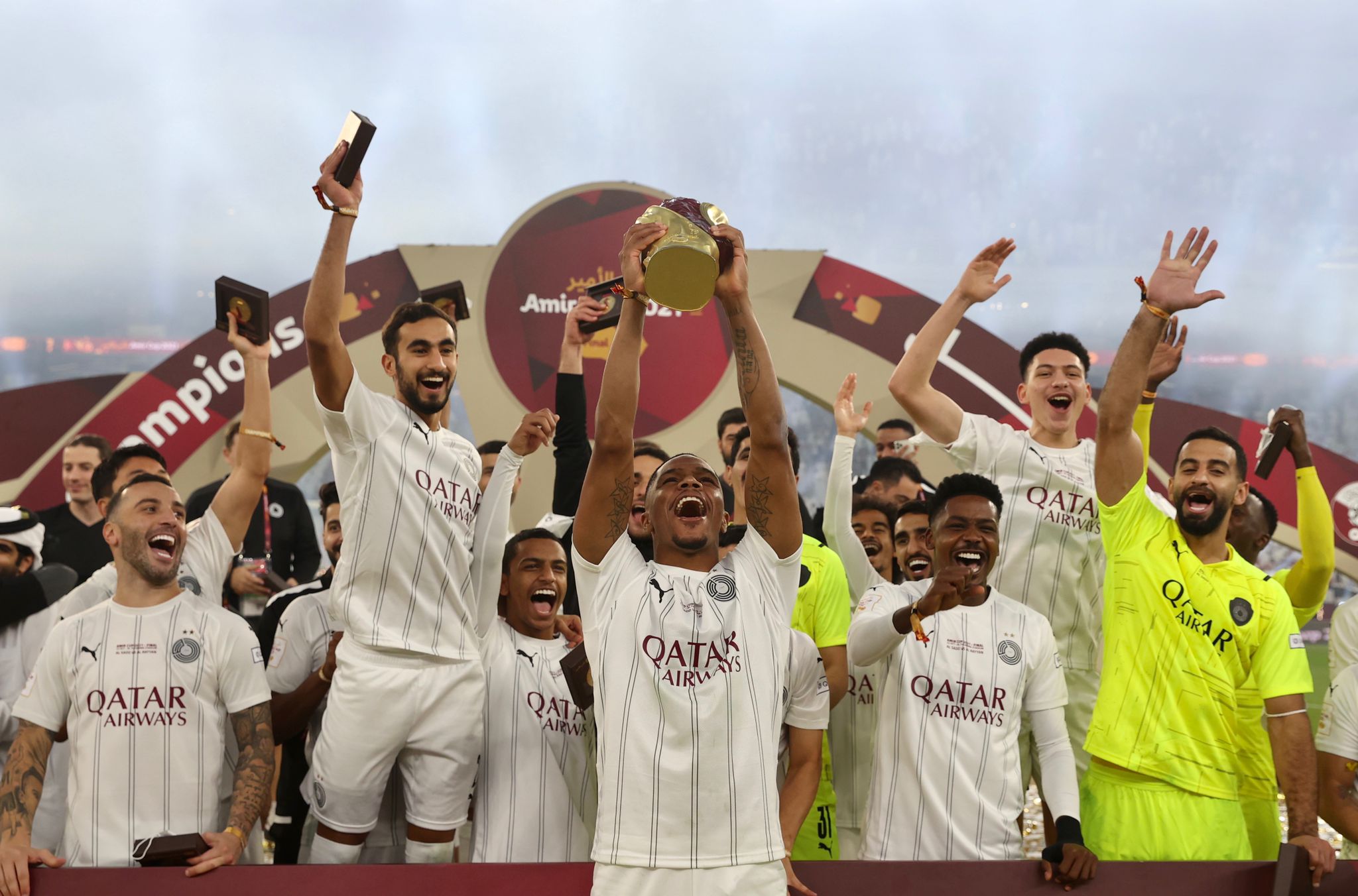 Alsadd S C Japan 1 5 ハサン アル ハイドゥース タイトルは私たち全員にとって価値あるものなので チームメイト 技術スタッフ フロント陣のタイトルを獲得するまでの多大な努力に感謝します Twitter
