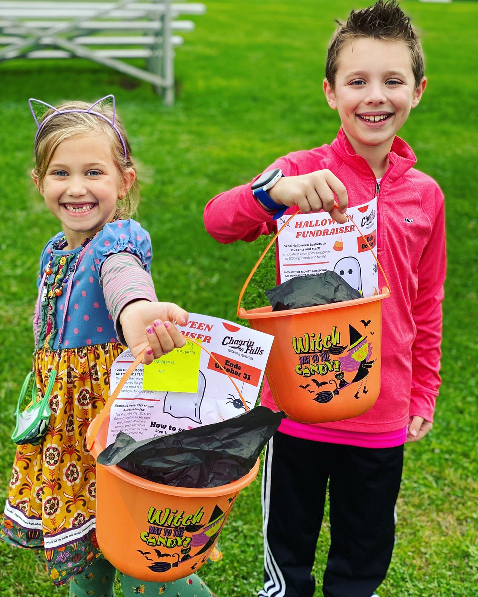 mrshanleyCF's tweet photo. Thank you @CFedfoundation for offering such a fun fundraiser! My kids were SO happy to get BOOed at school!!! 👻🧡🐯🖤🎃 https://t.co/zwwBp2kUhS
