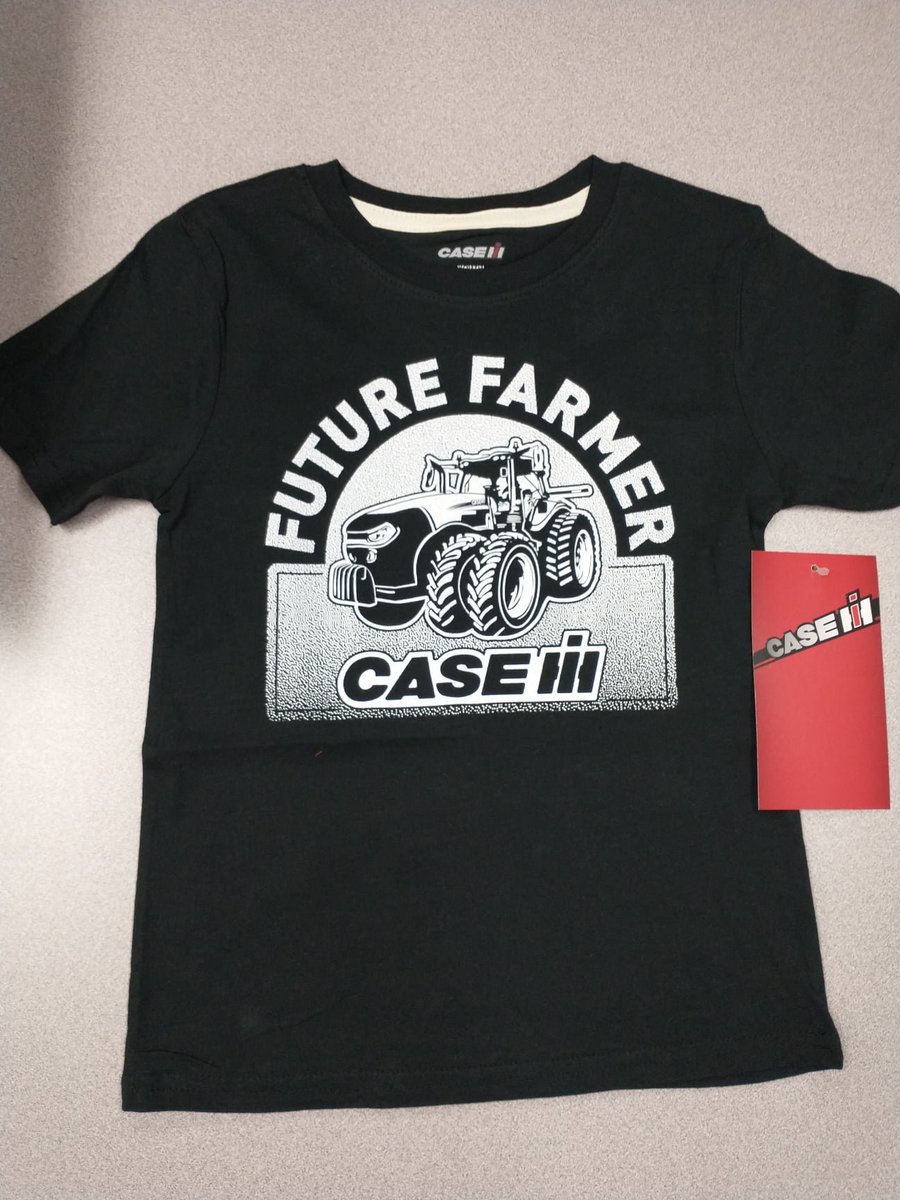 TC_Implement's tweet image. Some pics of our new kids apparel! Our model sure loves our clothes! @TC_Implement @Case_IH #tcimplement #harvest21