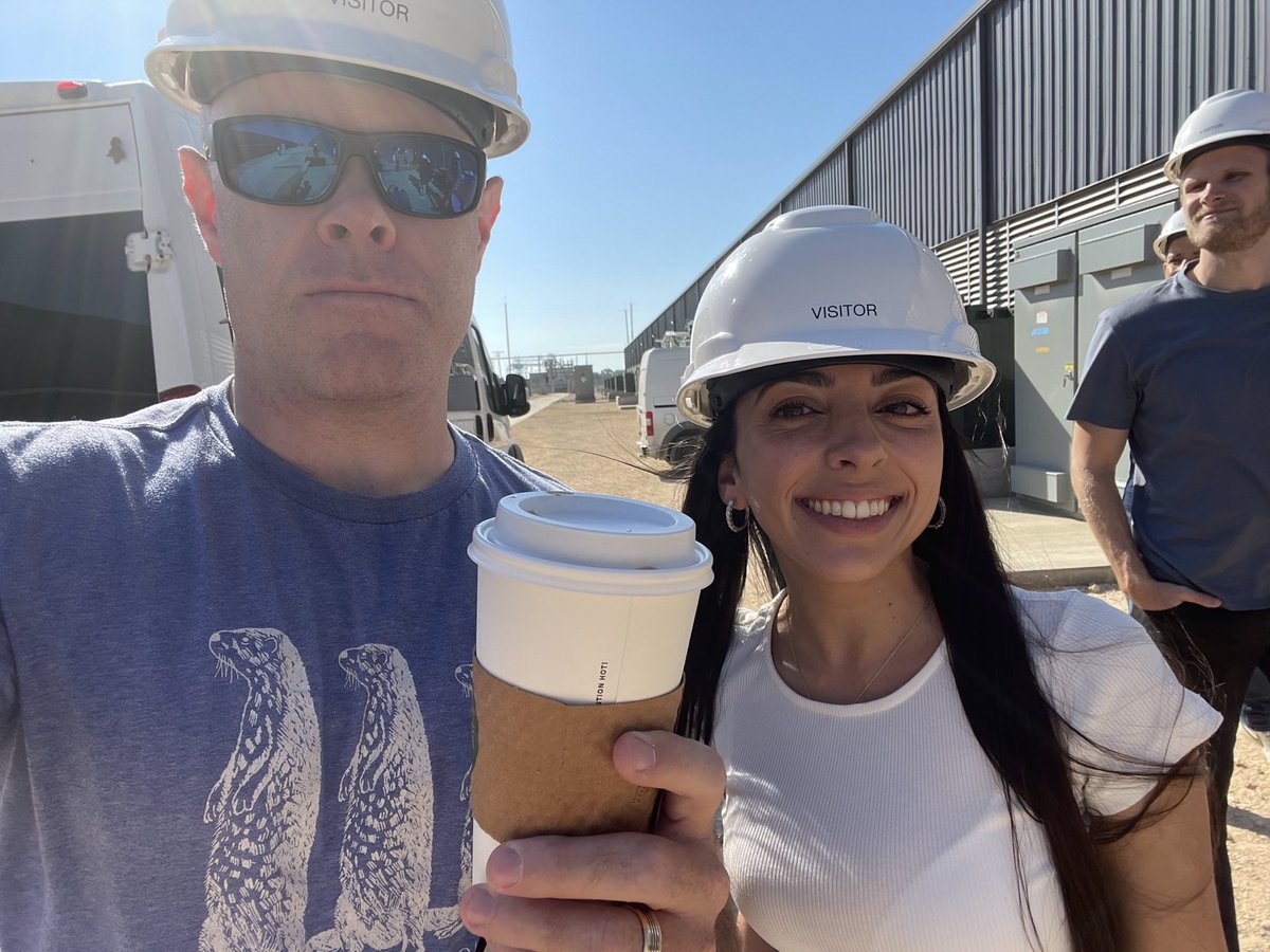 jessicahodlr's tweet photo. #Bitcoin mining is hot 🥵 (literally) https://t.co/Rrr96RzElG