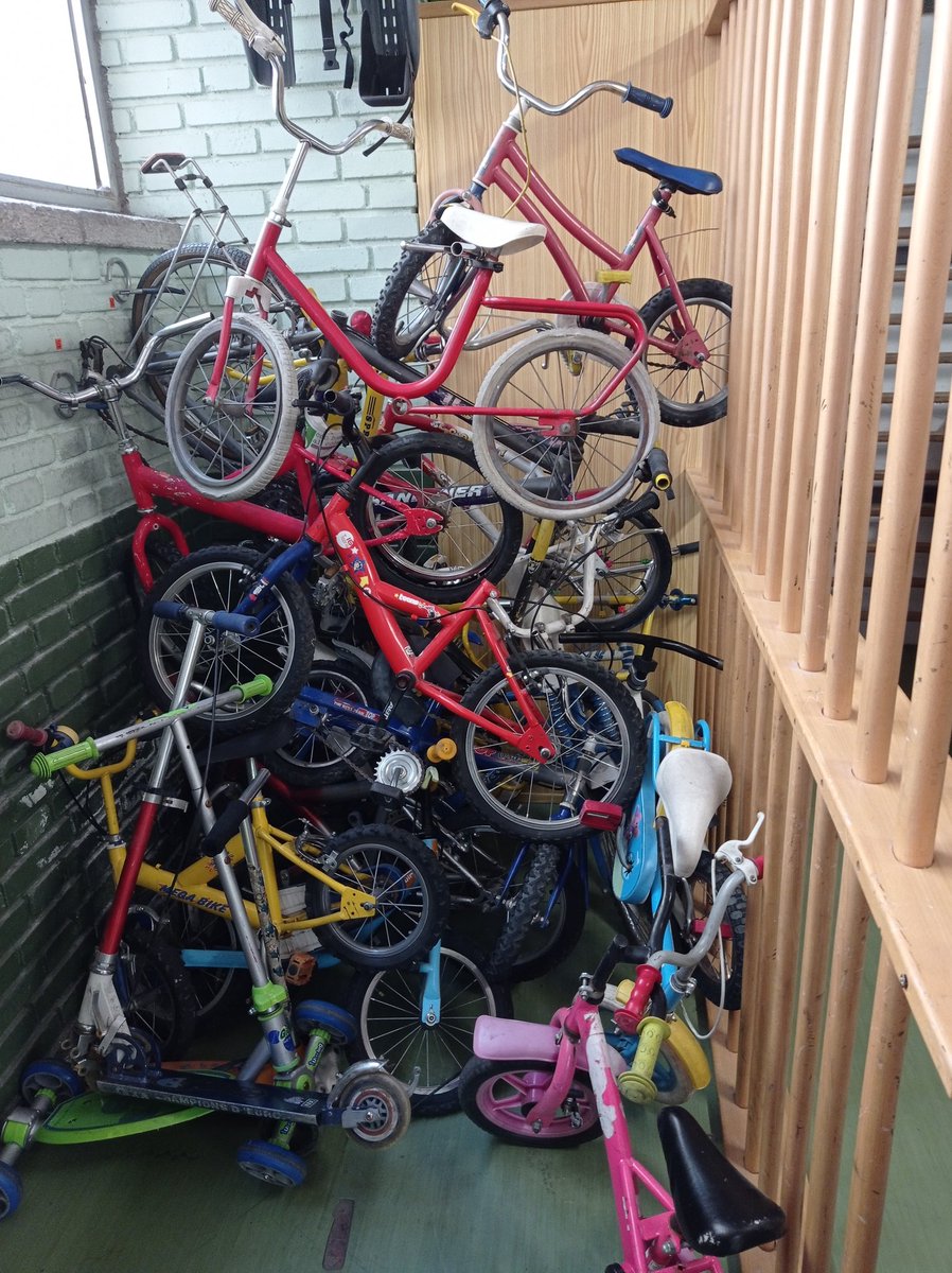 Taller Social​ Ciclista Guindalera 🔻 tweet media