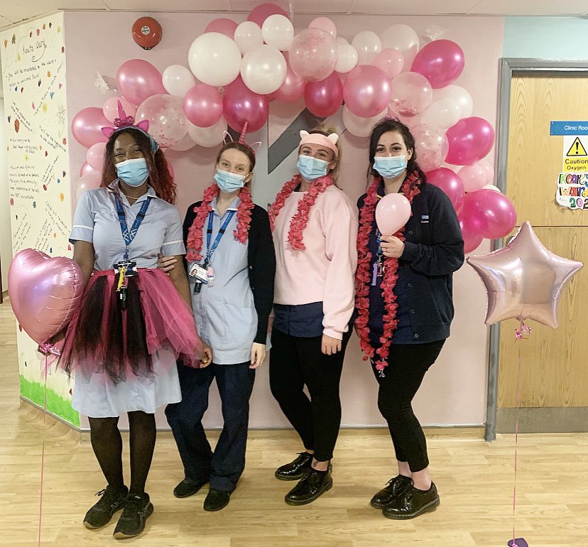 CaraOates1's tweet photo. Team Keats are ‘Wearing it Pink’ in Awareness of Breast Cancer 💗

Great to see staff and patients getting involved in raising awareness for such an important cause.

@GMMH_NHS @HendenLauren 

#TakeALookAtMeadowbrook #keepingupwithkeats #BreastCancerAwarenessMonth #WearItPink https://t.co/JfwTHK51NP