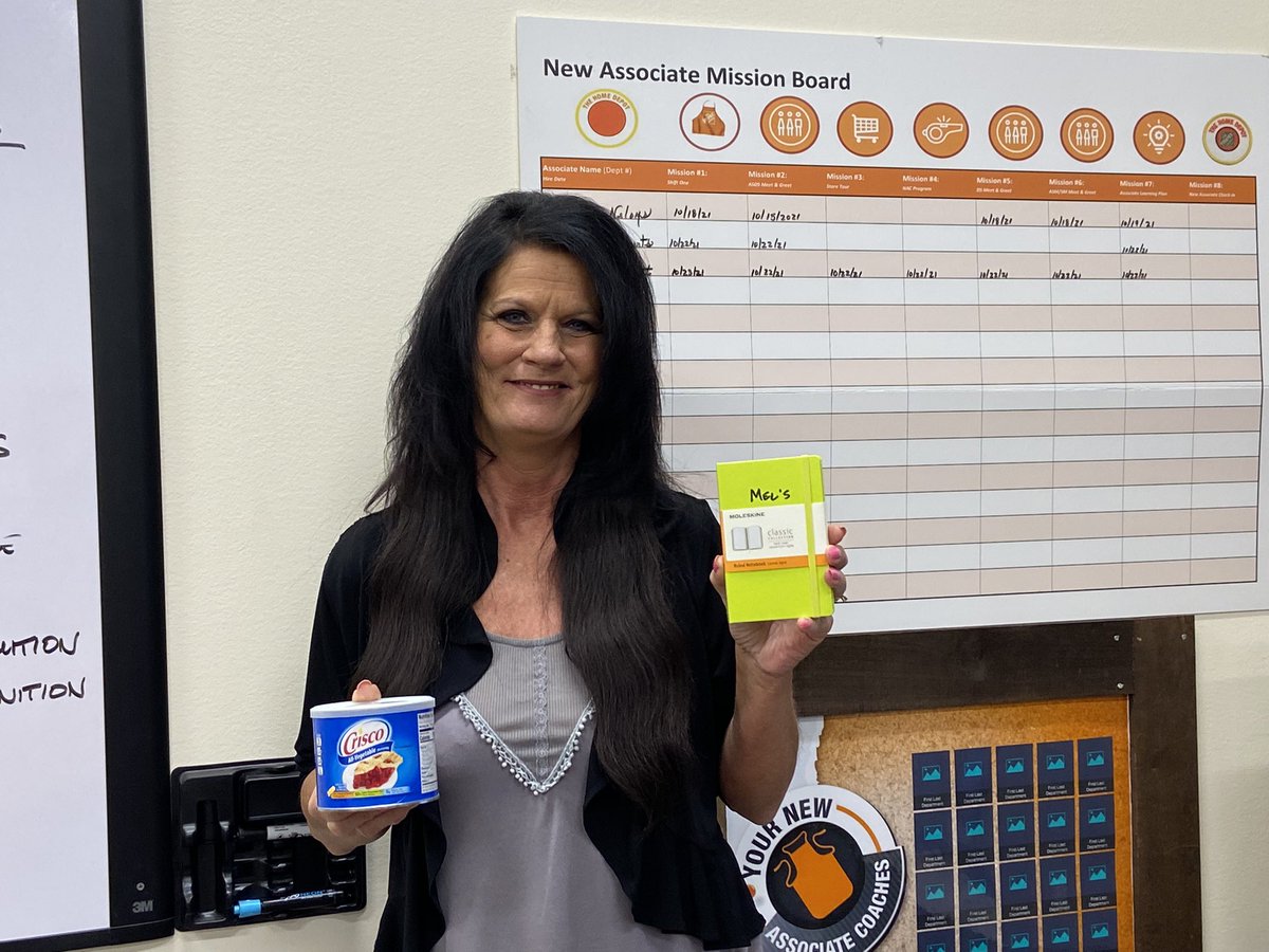 Sending Melanie off to her next adventure the HD way. Good luck Mel! You will be missed!  Enjoy the Crisco! =]  #GemCityPride <a href="/chipmandl/">Denise Chipman</a> <a href="/SamConley8/">Sam Conley</a> <a href="/scottbscb/">Scott Brink</a> <a href="/tonia_hd/">Tonia Haberl</a> <a href="/kelly_broyles/">Kelly Broyles</a> @Sean_Monty_