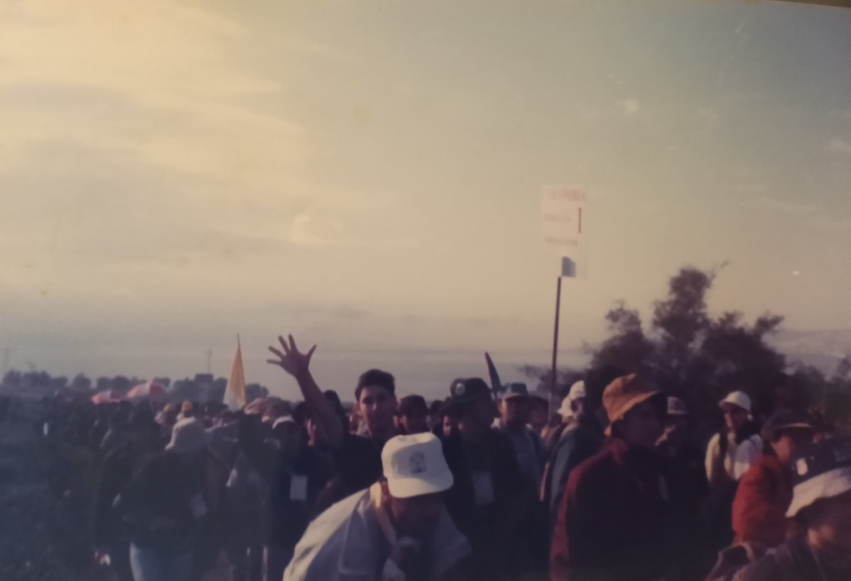 PATRIKBS's tweet photo. Israel 2.000 avec Jean-Paul II, Mont des oliviers... Merci d'intercéder pour moi dans mes jours!. 🙏🌹 https://t.co/OVVN7mPpYA