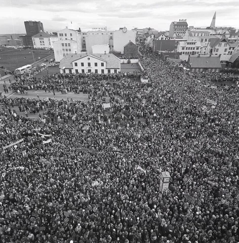 Womans_Place_UK's tweet photo. The Women’s Day Off. On 24th Oct 1975, 90% of Icelandic women left their jobs & homes to protest for fair pay & conditions. The strike; organised by the Red Stocking movt & other women’s groups, led to 1976 Equal Pay Act. Watch ‘Women in Red Stockings’ https://t.co/vERZIzQA3s https://t.co/uOwyG3aXqt