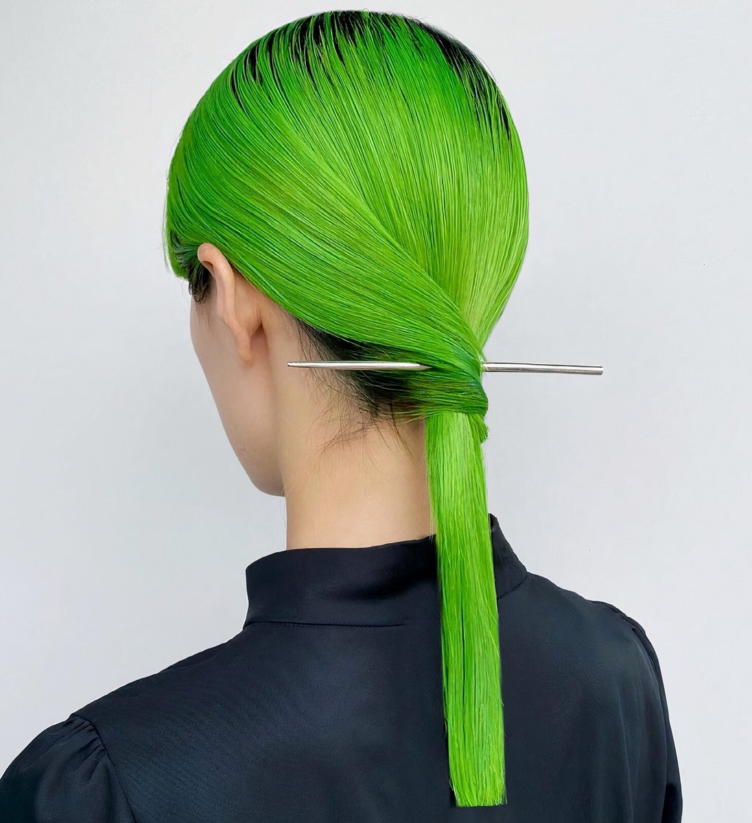 gastt_fashion's tweet photo. Hair Jewellery by Kurumi Amano. https://t.co/QAbnMQBvos