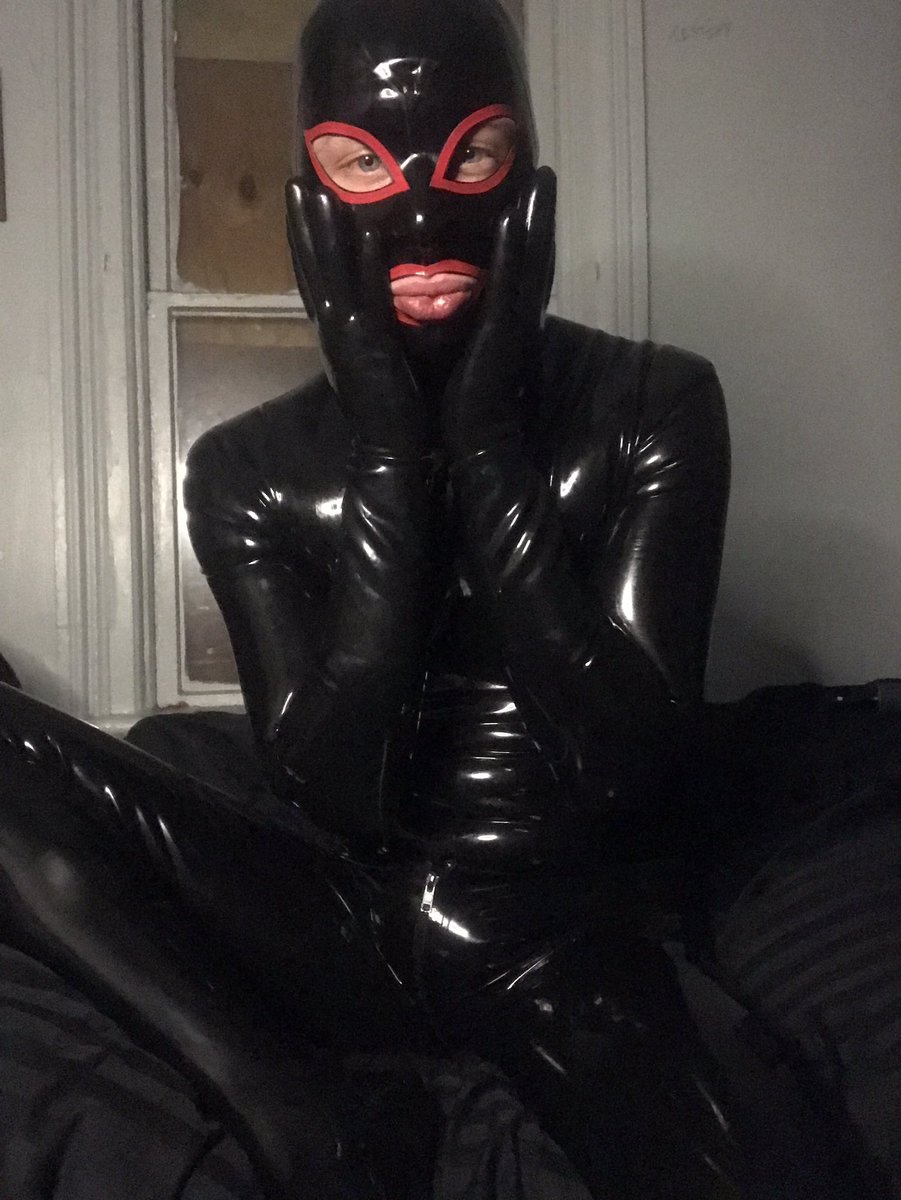 visualatex (@visualatex) on Twitter photo i was told i needed to post more shiny pics and i’m certainly not going to argue with the one and only <a href="/MissVelour/">MissVelour #LondonRubberStudio</a> so 🖤✨#latex #latexclothing #latexcatsuit #catsuit #latexgloves #latexhood #rubbercatsuit #rubber i was told i needed to post more shiny pics and i’m certainly not going to argue with the one and only <a href="/MissVelour/">MissVelour #LondonRubberStudio</a> so 🖤✨#latex #latexclothing #latexcatsuit #catsuit #latexgloves #latexhood #rubbercatsuit #rubber