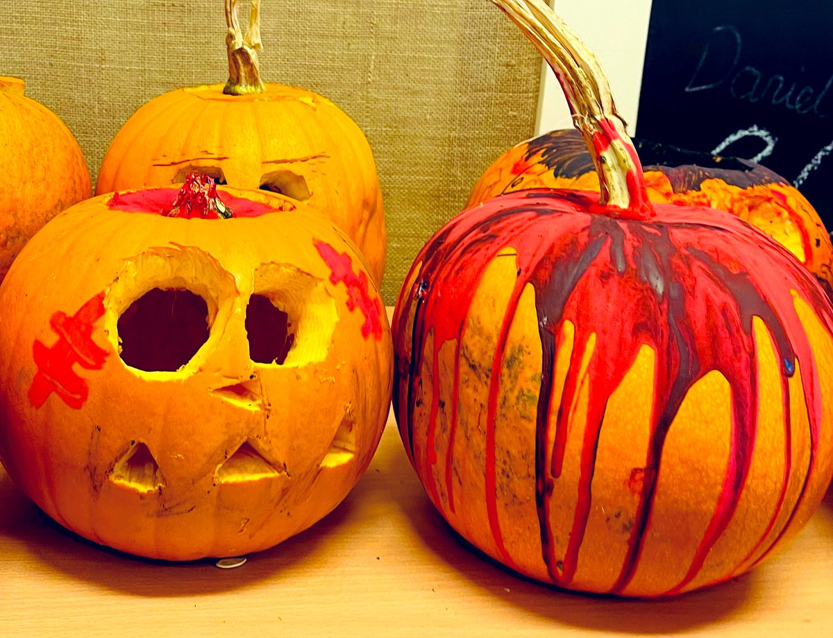 CarrdusRec's tweet photo. Happy half term and happy Halloween from Reception! 🎃 👻 🧛‍♂️ @CarrdusSchool https://t.co/AgktFc3Pfw
