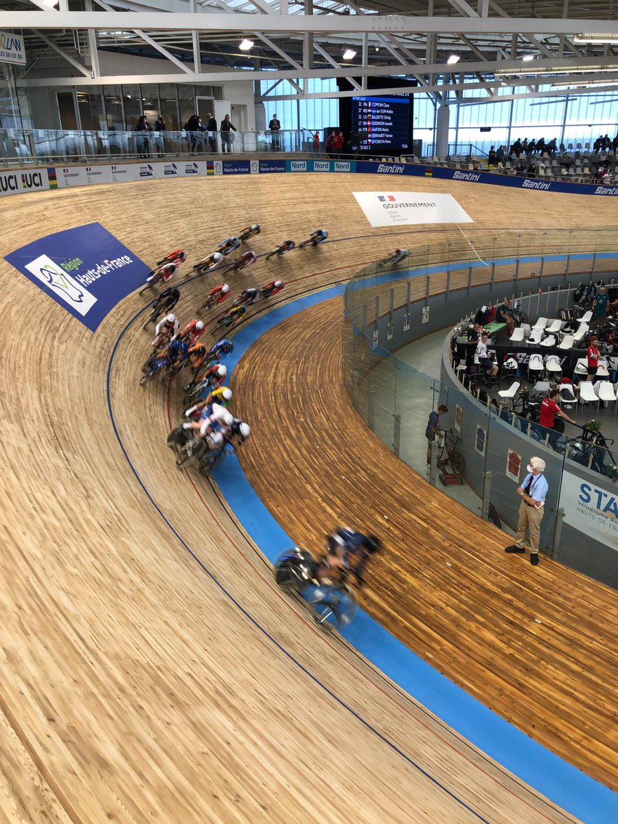 L'<a href="/Agence_du_Sport/">Agence nationale du Sport</a> était présente ce matin à <a href="/roubaix/">Ville de Roubaix</a> pour le lancement de la nouvelle coordination du sport 🇫🇷 à l'international en marge des Championnats du monde de cyclisme sur piste.
#TousPourLeSport
1/2