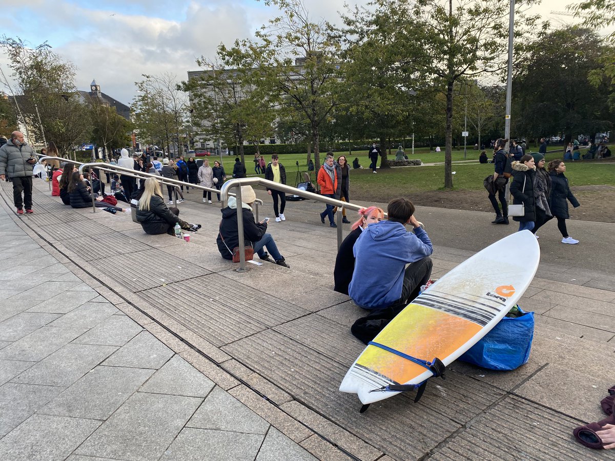 Call for more Garda resources on the streets. Councillors and student leaders condemn the overnight firework incident in Eyre Square which led to a 20 yr old Galway student suffering “life changing” injuries after being struck in the face <a href="/rtenews/">RTÉ News</a> @PresidentCMLOEG <a href="/niall_mcnelis/">Niall McNelis</a>
