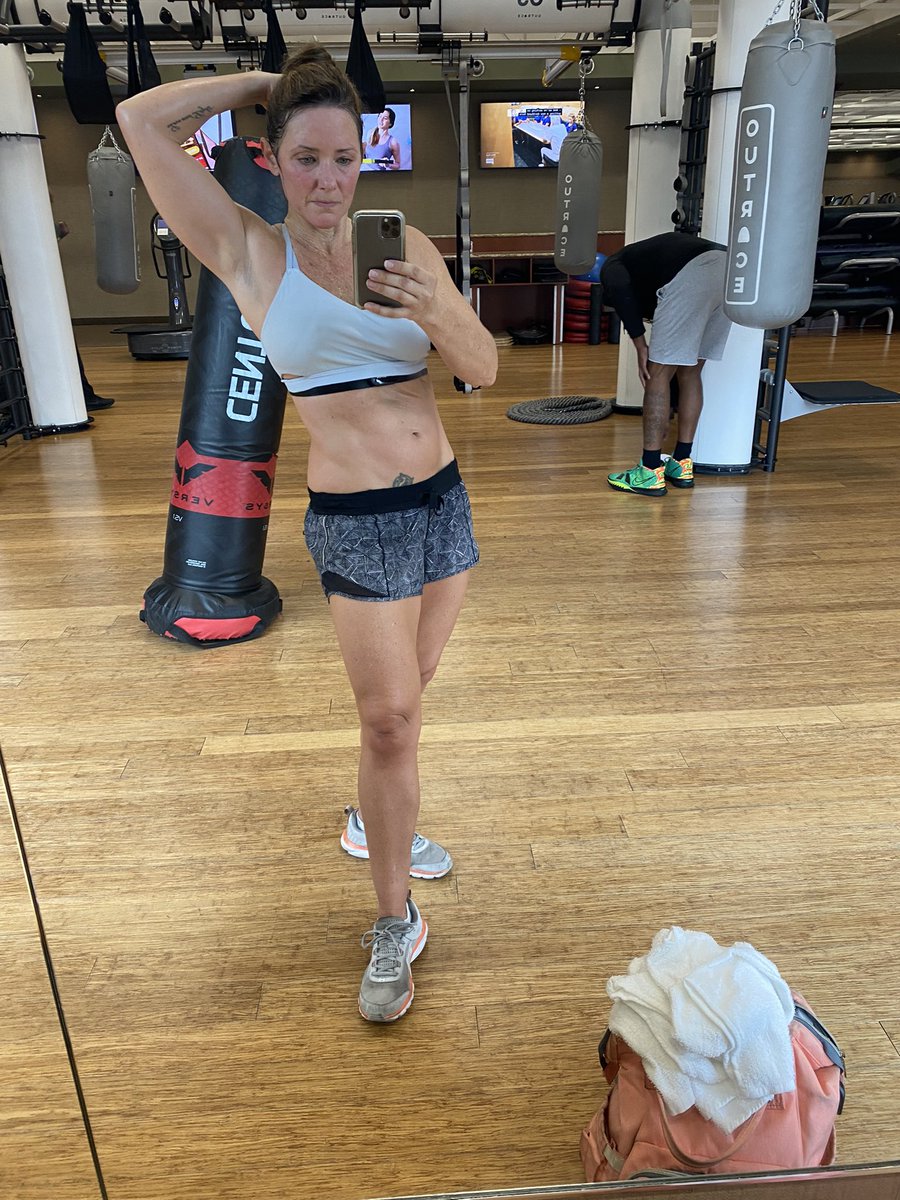 allicovington's tweet photo. I’ve been waiting 20 years for this:

I was 25, had been a certified trainer for 6 years, had a full client load at a prominent gym in OC, just graduated with a M.A. in Counseling Psychology, and celebrated my 3rd year as Trainer of the Year. 

My education and training helped me https://t.co/v1LDJyL01q